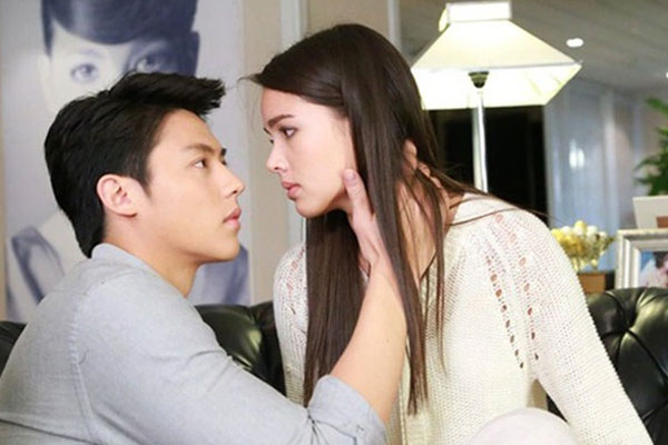 Tôi yêu chàng phi công đồng nghiệp, muốn về với chồng con nhưng không nỡ chia tay-2