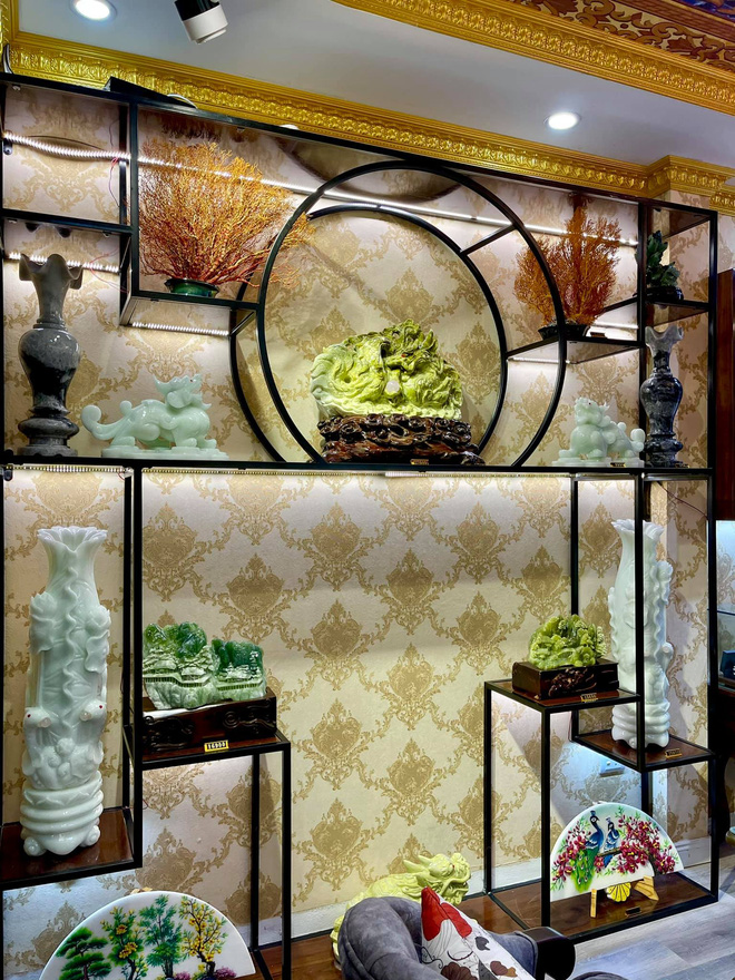 Vợ chồng trẻ Hà Nội tự thiết kế nhà 70m2 nhưng bị cư dân mạng chê sến và xấu, phản ứng của gia chủ sau đấy mới bất ngờ-2