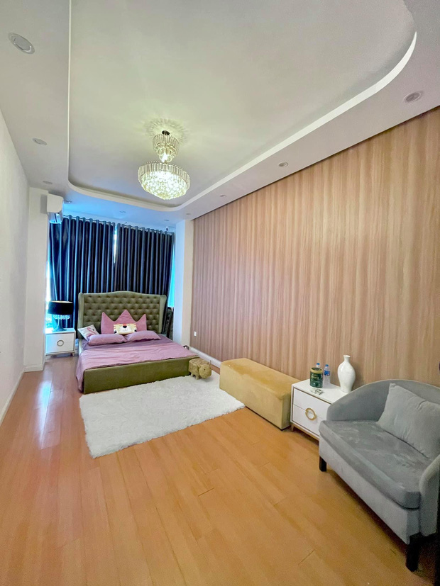 Vợ chồng trẻ Hà Nội tự thiết kế nhà 70m2 nhưng bị cư dân mạng chê sến và xấu, phản ứng của gia chủ sau đấy mới bất ngờ-8