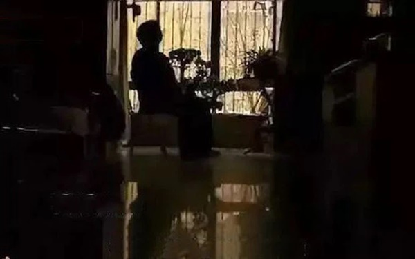 Bố, anh trai, chồng tôi và giờ đến tôi đều mắc ung thư gan: Nguyên nhân đến từ một thói quen của mẹ chồng...-1