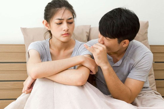 Đang buồn vì bố mẹ chồng mua nhà nhưng không cho đứng tên sổ đỏ, tôi bất ngờ và ngỡ ngàng khi biết kế hoạch của chồng