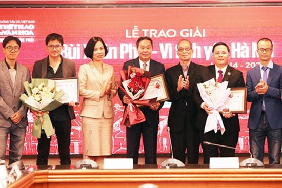 Trao giải thưởng 