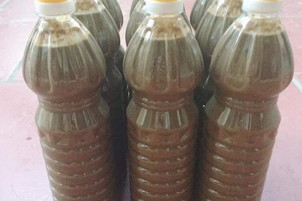 Loài cua lạ chân đỏ rực lại mọc lông đang gây sốt chợ-4