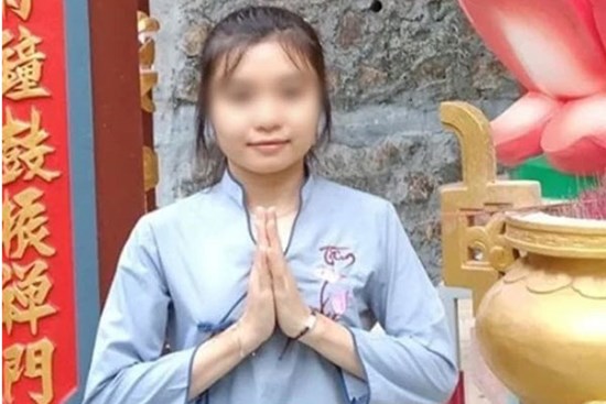 Tiết lộ sốc từ người nhà cô gái xinh đẹp từng xuống tóc