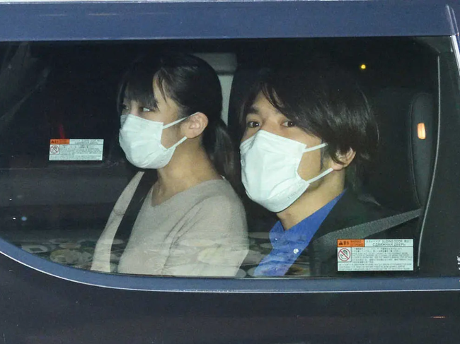Cựu Công chúa Nhật xuất hiện tại bệnh viện với vẻ ngoài tiều tụy và lời cầu khẩn cấp thiết từ hoàng gia-2