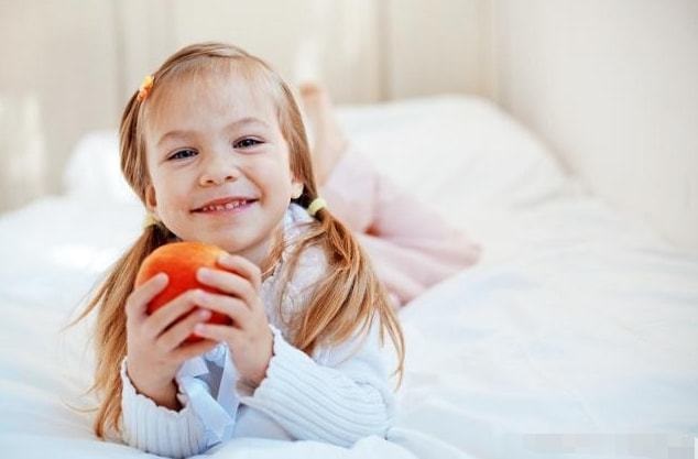 Trẻ sinh ra có thông minh hay không, có thể nhìn thấy từ 4 điểm này, con bạn được mấy điểm?-1