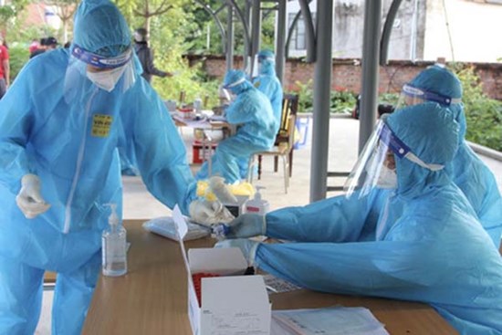 Ngày 31/10, Hà Nội thêm 49 ca mắc Covid-19 mới, có 12 ca cộng đồng