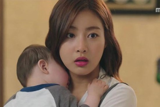 Mẹ chồng đồng ý trả cho tôi khoản nợ 300 triệu nhưng điều kiện bà đưa ra làm tôi bất tỉnh ngay tại chỗ