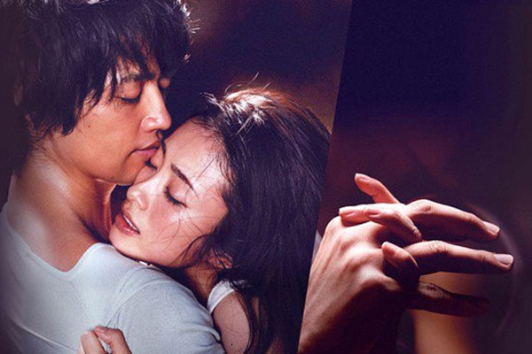 Tình cờ phát hiện ra bí mật trong chiếc ốp điện thoại của chồng, cô vợ phải bật khóc nghẹn ngào-3