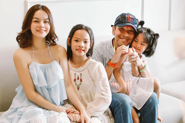 Phạm Quỳnh Anh được tình trẻ cầu hôn, cả dàn sao Vbiz ăn mừng!-7