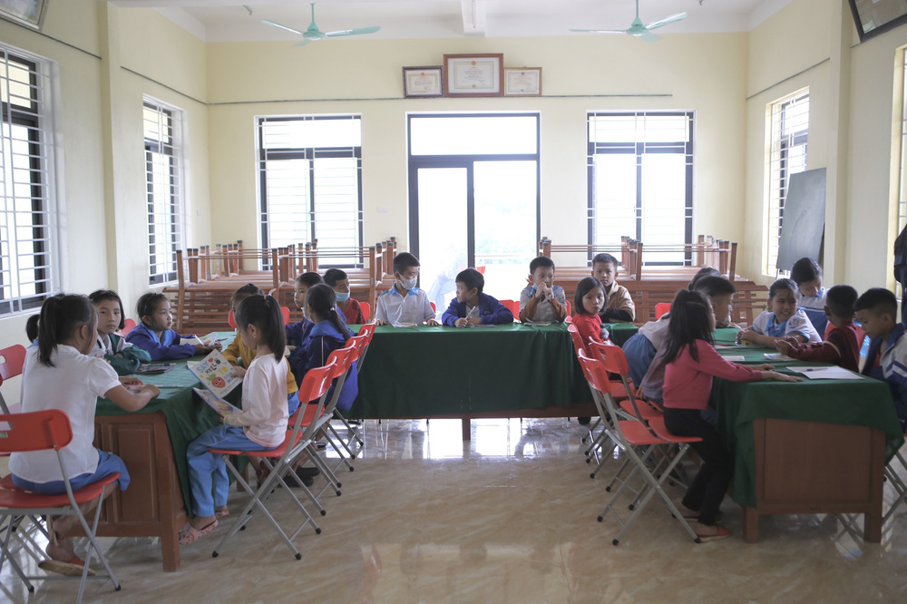 Nhà tránh lũ do ca sỹ Thủy Tiên tài trợ ở Hà Tĩnh: 1 huyện bù thêm 1,6 tỷ khi xây 2 căn-4