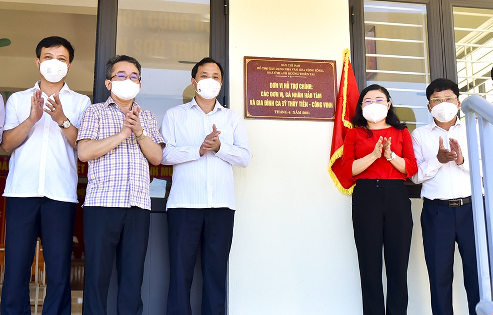 Nhà tránh lũ do ca sỹ Thủy Tiên tài trợ ở Hà Tĩnh: 1 huyện bù thêm 1,6 tỷ khi xây 2 căn-6