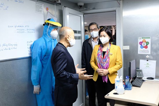 Xử lý nghiêm người về từ vùng dịch không tự giác khai báo và cách ly y tế tại nhà