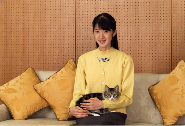 Nàng công chúa cô đơn nhất Nhật Bản sắp làm lễ trưởng thành, đối mặt với áp lực của một người thừa-2