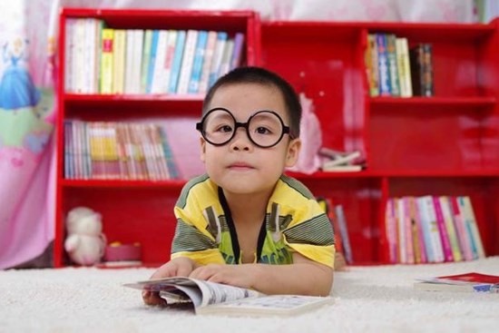 Vì sao bạn bỏ tiền cho con học đông, học tây mà đời vẫn không khá lên: Nắm rõ 3 điểm mấu chốt này thì mới đổi vận được