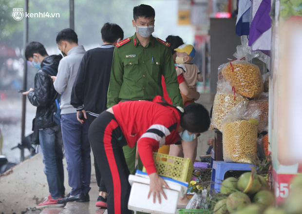 Hà Nội: F1 chuyển thành F0, thần tốc truy vết những người liên quan tại KĐT Kim Văn Kim Lũ-10