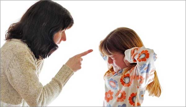 Dạy con hiếu thảo: Nếu trẻ mắc 1 trong 4 điểm này, cha mẹ phải sửa cho con ngay!-2