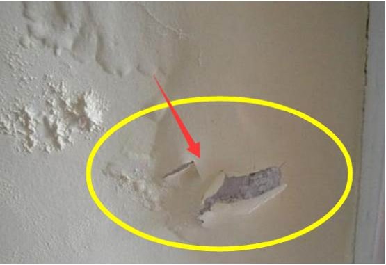 Tường nhà bị ẩm mốc, phồng rộp hoặc&nbsp;bong tróc? Không cần tốn tiền gọi thợ đến sửa, bạn hãy học mẹo này là giải quyết được ngay-6