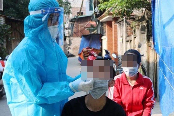 Ngày 2/11, Hà Nội thêm 62 ca mắc Covid-19 mới, có 12 ca ngoài cộng đồng-1