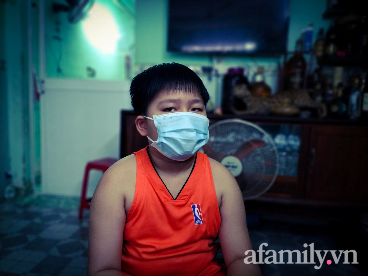 Đại dịch và nỗi đau của đứa bé 9 tuổi 2 lần mất mẹ: Khi những ký ức đẹp đẽ nhất là con gấu bông rách nát-5