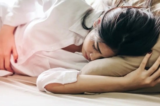 Người tuổi thọ ngắn thường có 4 phản ứng này khi ngủ dậy buổi sáng, sau 40 tuổi vẫn không mắc phải điểm nào thì bạn quá may mắn