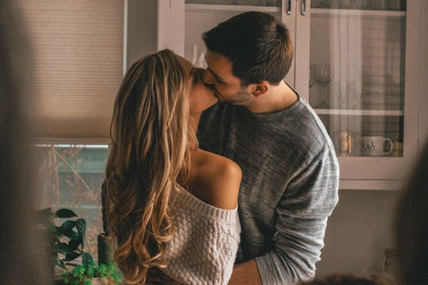 Rơi vào lưới tình, không tài nào thoát nổi dù mang mặc cảm người thứ ba-1