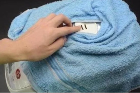 Con dâu chụp khăn vào nồi cơm điện, mẹ chồng lớn tiếng mắng nhưng biết lý do lại 