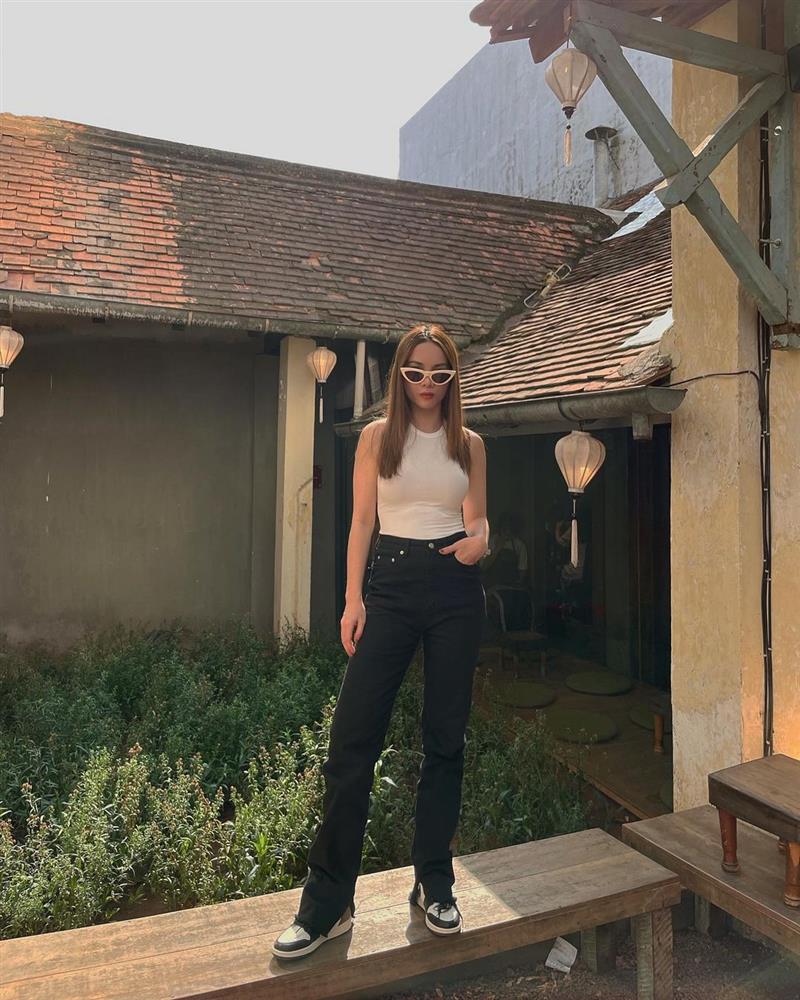 Đi giày bệt, mỹ nhân Việt sẽ diện 4 công thức này để vóc dáng thật cao ráo-11