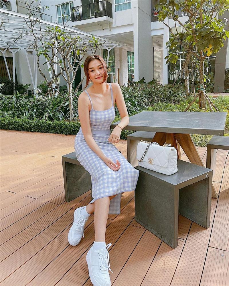 Đi giày bệt, mỹ nhân Việt sẽ diện 4 công thức này để vóc dáng thật cao ráo-16