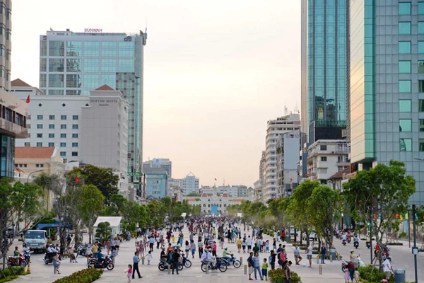 Thống kê mới nhất: Sống ở Hà Nội rẻ hơn so với TP.HCM-2