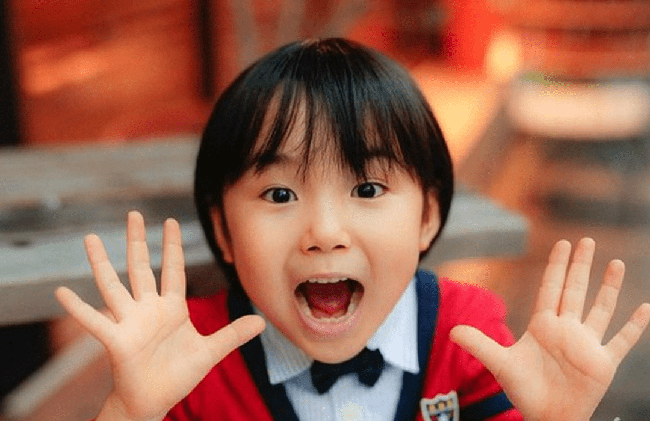 Dù học giỏi hay không, hầu hết những đứa trẻ có khả năng kiếm bộn tiền trong tương lai đều sở hữu 3 đặc điểm này-3