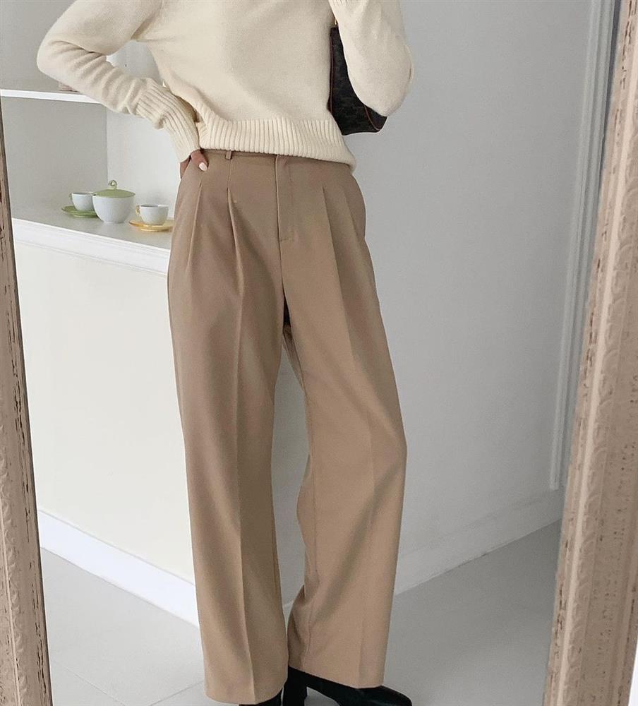 Áo len mặc với kiểu quần nào là đẹp nhất? 5 gợi ý từ gái Hàn sẽ giúp style của bạn đột phá-13