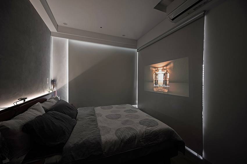 Tổ ấm mini của cặp vợ chồng trẻ với những tấm gương xuyên thấu và không gian giải trí cực chất-13