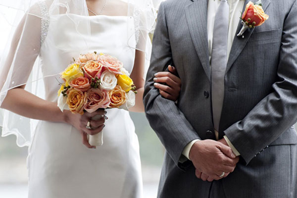 Yêu nhau hơn 2 năm, ngay trước ngày cưới chú rể bất ngờ quay xe hủy hôn vì: Anh không quên được bạn gái cũ-1