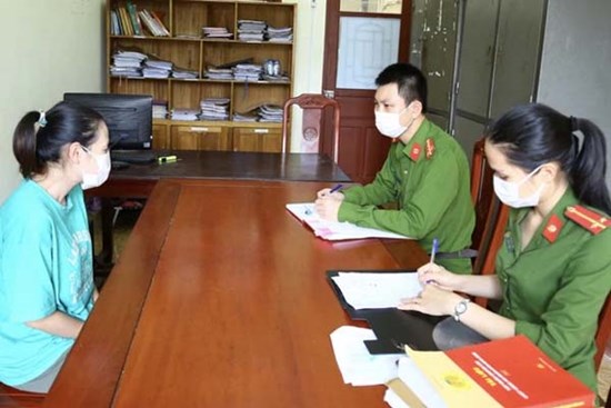 Chồng sắp bị tử hình, vợ cùng tình nhân tiếp tục buôn ma túy