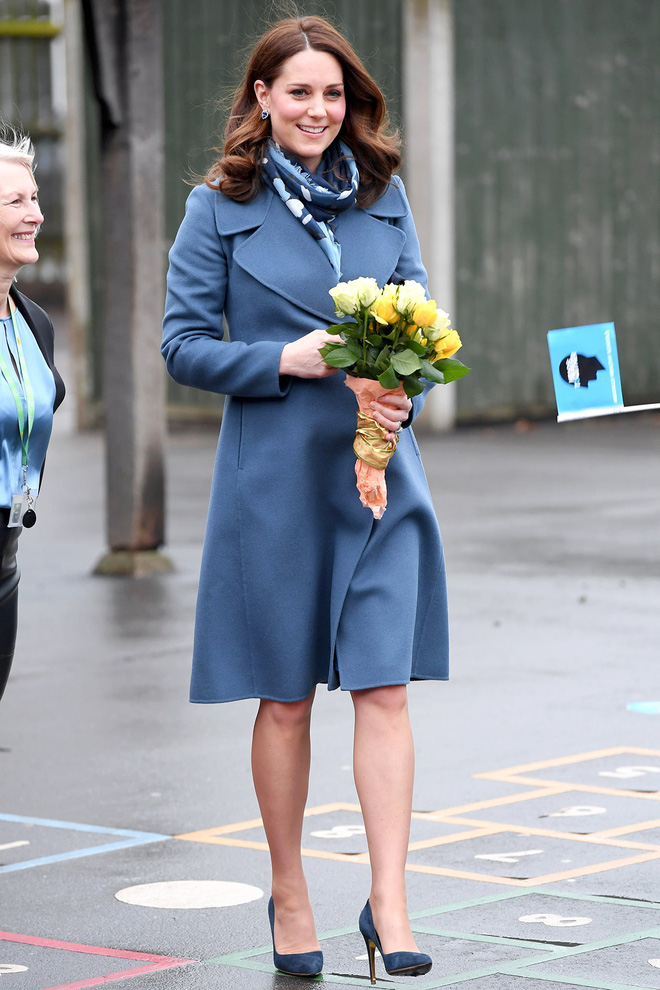 Công nương Kate diện cùng 1 mẫu giày tới 15 sự kiện trong suốt 6 năm, bí ẩn đằng sau nghe mà thấy xịn-13
