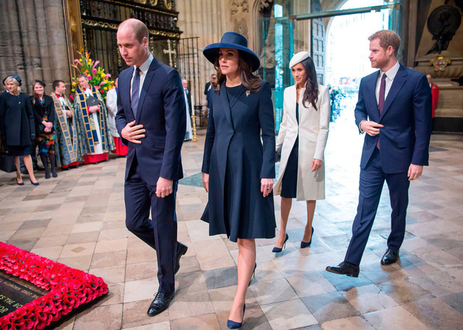 Công nương Kate diện cùng 1 mẫu giày tới 15 sự kiện trong suốt 6 năm, bí ẩn đằng sau nghe mà thấy xịn-14