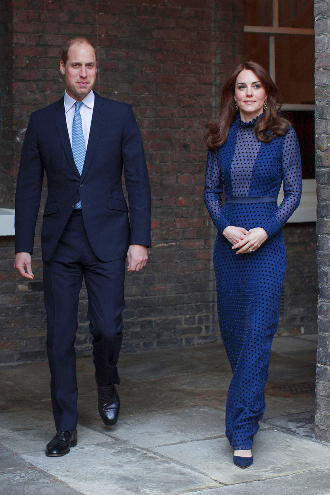 Công nương Kate diện cùng 1 mẫu giày tới 15 sự kiện trong suốt 6 năm, bí ẩn đằng sau nghe mà thấy xịn-7