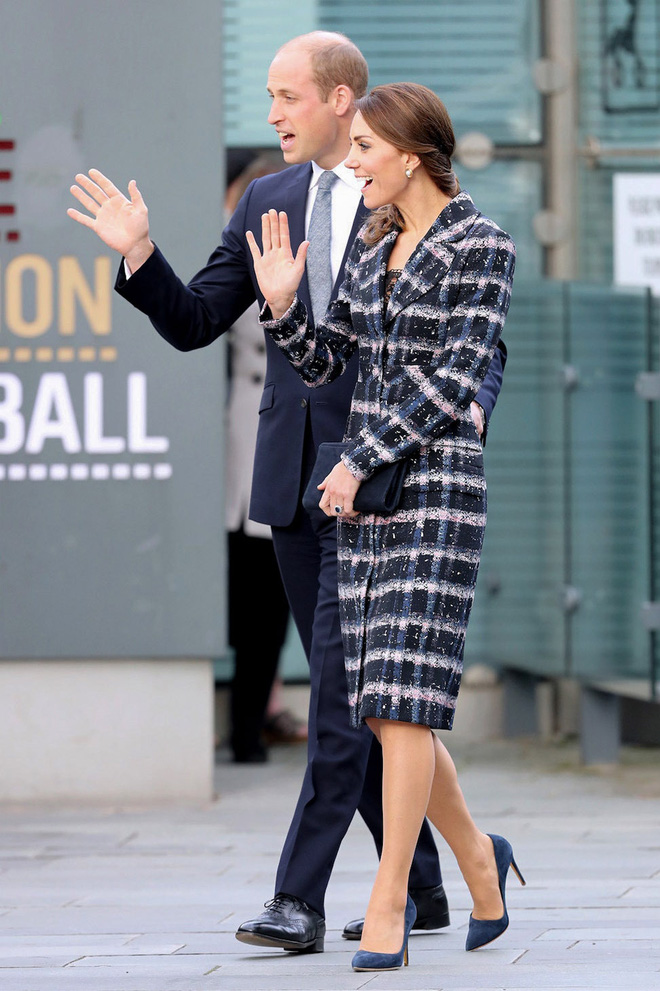 Công nương Kate diện cùng 1 mẫu giày tới 15 sự kiện trong suốt 6 năm, bí ẩn đằng sau nghe mà thấy xịn-9