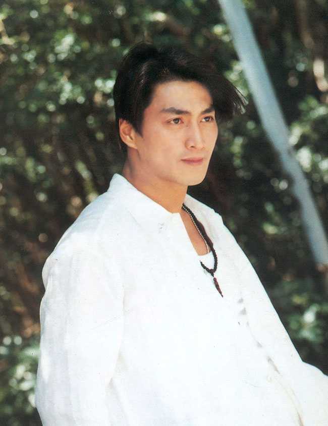 Triển Chiêu đẹp trai nhất màn ảnh tuyên bố đã có con gái lớn, bí mật kết hôn ở tuổi 62?-2