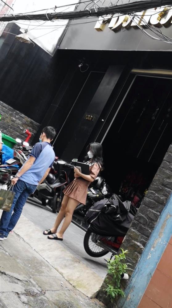 Diễn biến tiếp vụ hot girl bị đánh ghen hội đồng: Chân tướng phẫn nộ đằng sau và chiêu xử lý tiểu tam triệt để của cô vợ-6