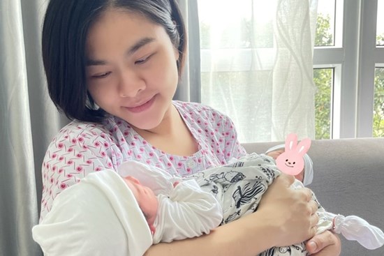Thông tin Vân Trang sinh đôi nhóc tỳ: Thai kì nguy cơ cao, suýt bị xuất huyết và vượt cạn ngoạn mục trong 4 tiếng!