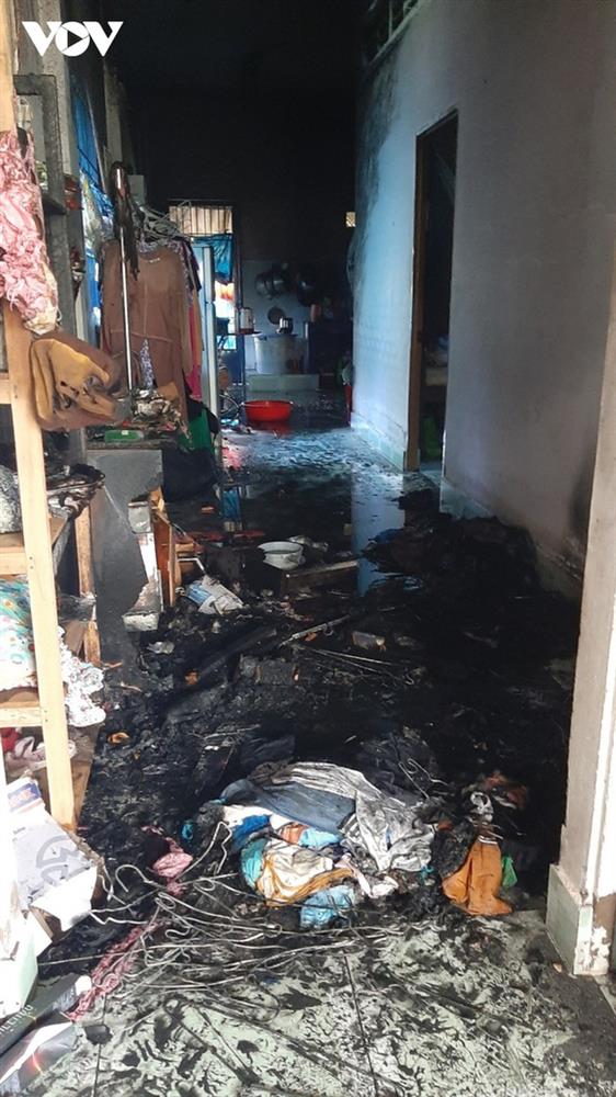 Phẫn nộ vụ chồng phóng hỏa khiến vợ, con gái và cháu ngoại tử vong: Kế hoạch kỹ lưỡng?-1