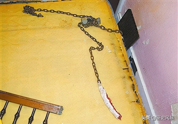 Hai thiếu nữ bị bắt trở thành nô lệ tình dục đến thân tàn ma dại, tương kế tựu kế tìm cách thoát thân nhờ 1 chiếc TV hỏng-2