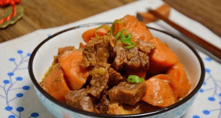 Hầm thịt bò cho muối trước, làm sai cách bảo sao thịt dai, không thơm-1