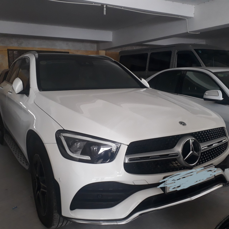 Cận cảnh dàn xế sang trị giá hàng chục tỷ và nhiều tiền, vàng bị thu giữ trong đường dây đánh bạc 30.000 tỷ vừa bị triệt phá tại Hà Nội-6