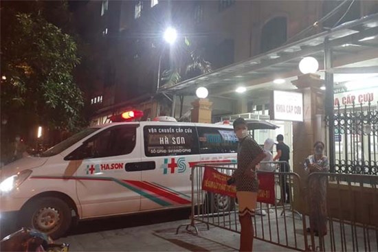 Vụ tiêm nhầm vắc xin Covid-19 cho 18 trẻ 2 - 6 tháng tuổi: Sở Y tế Hà Nội xử trí thế nào?