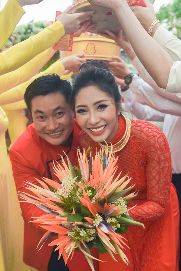 Trước khi vén màn việc bị hành hung, hoa hậu Đặng Thu Thảo: Biết tôi có tin vui, anh ấy cười tủm tỉm nguyên một ngày-1