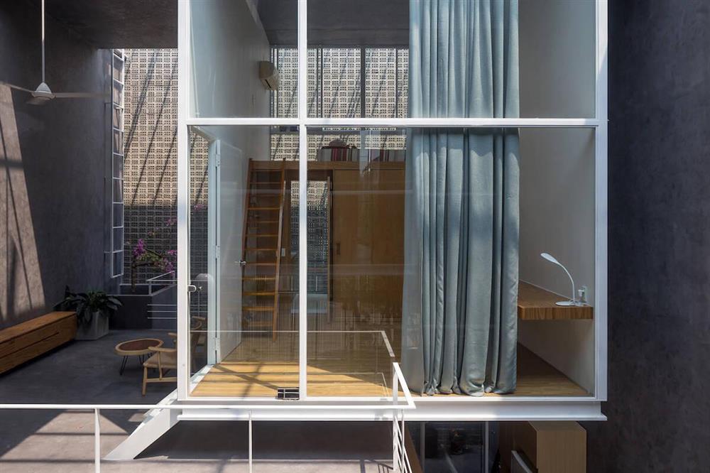 Ấn tượng với ngôi nhà làm phòng ngủ treo ‘lơ lửng’-12