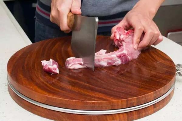 Chất kịch độc mà thiếu nữ 2K1 ở Bà Rịa dùng để giết cha ruột: Xyanua nguy hiểm như thế nào và cơ chế gây ngộ độc xyanua?-3